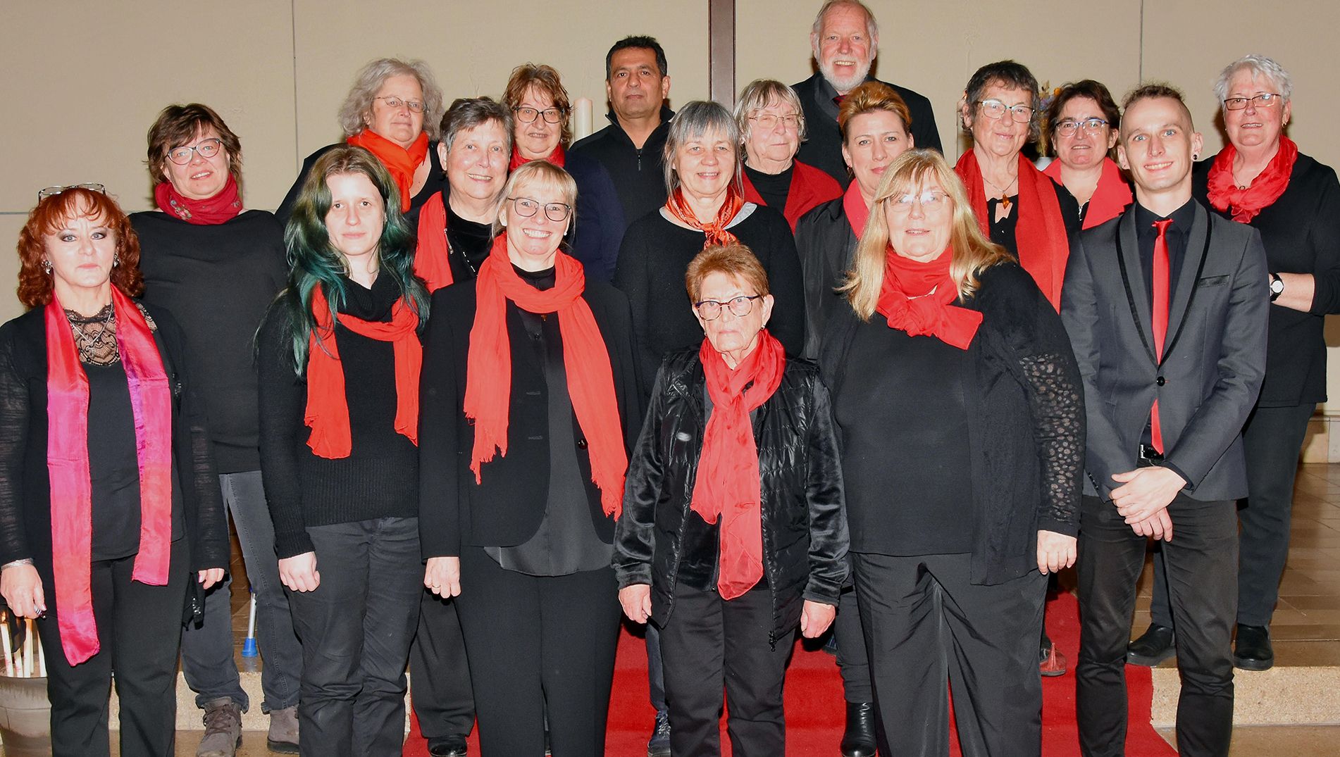 Gruppenfoto des Kirchenchores in Evangelium