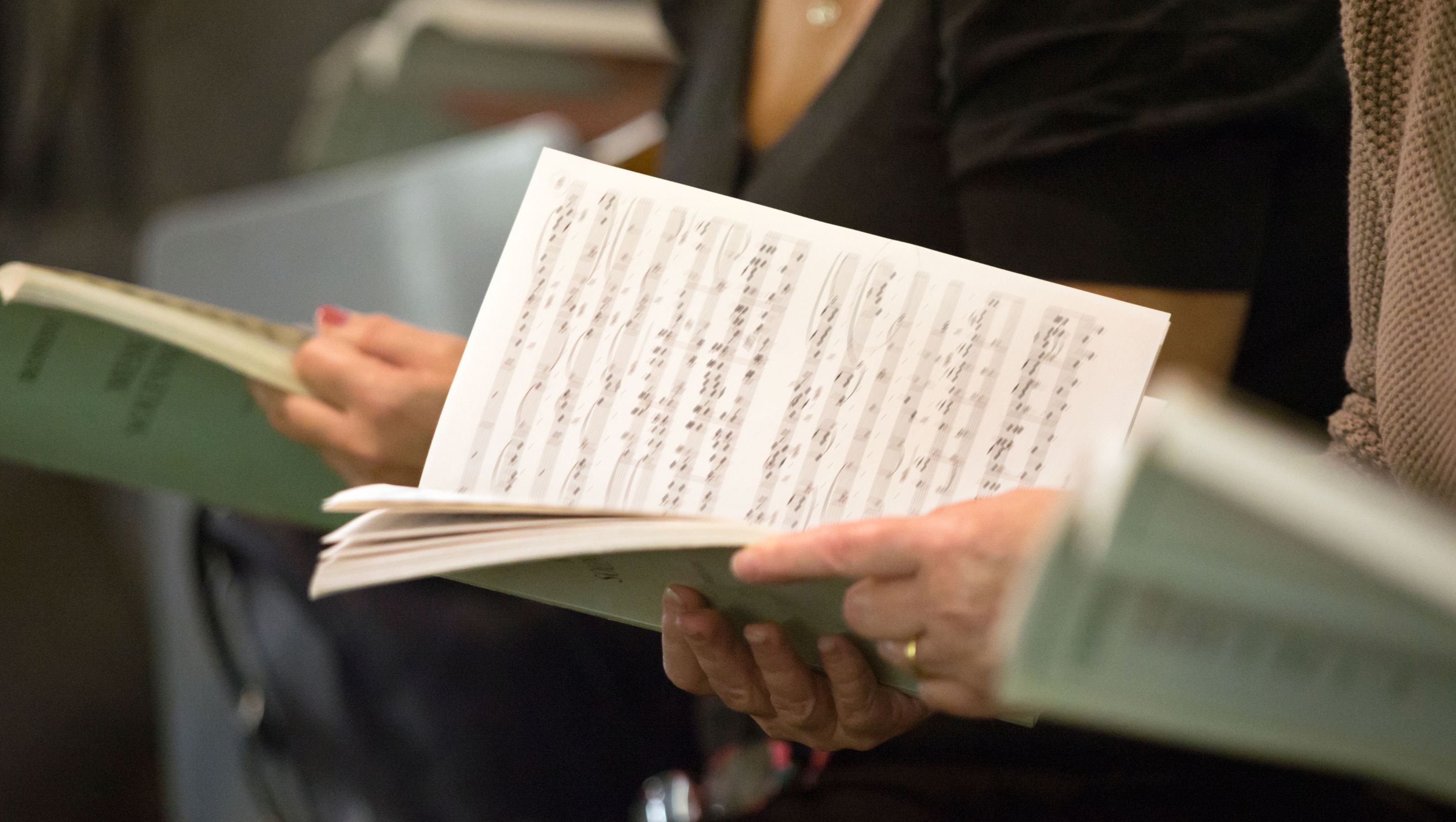 Singende mit Chornoten